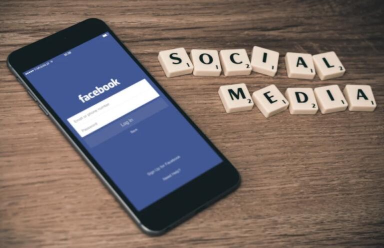 ini-5-cara-konfirmasi-akun-facebook-yang-terkunci_210898