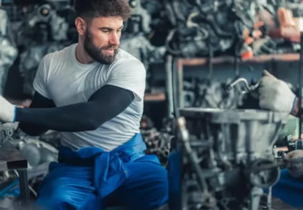 technician-recruitment-and-retention-in-auto_repair-745x745