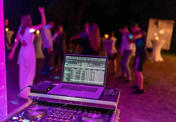 Miami-DJ-service