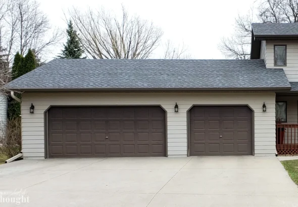 Painting-Garage-Doors-awonderfulthought.com-7